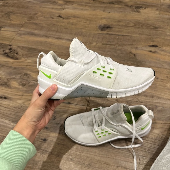 metcon white womens